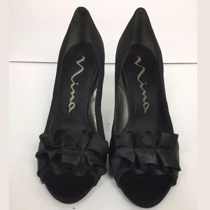 Mia Heels 7.5 Ruffle Open Toe Slim Slip On Black